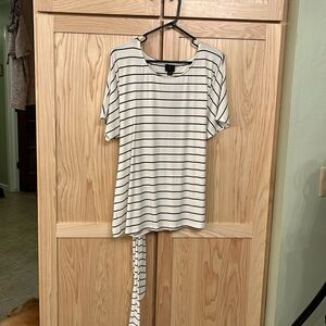 NWT Worthington Top with attached tie belt size XXL